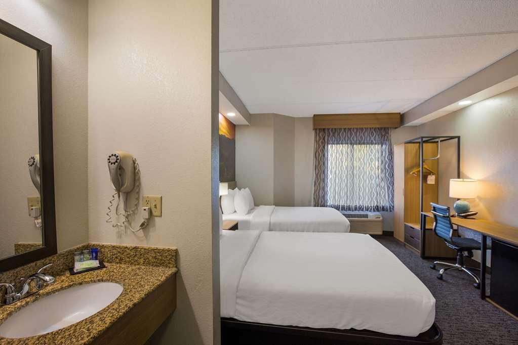 Clarion Pointe Sevierville-Pigeon Forge Oda fotoğraf