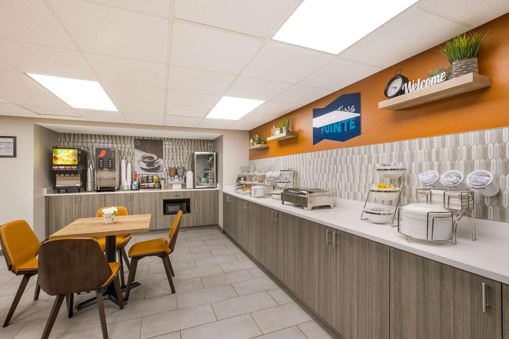 Clarion Pointe Sevierville-Pigeon Forge Restoran fotoğraf