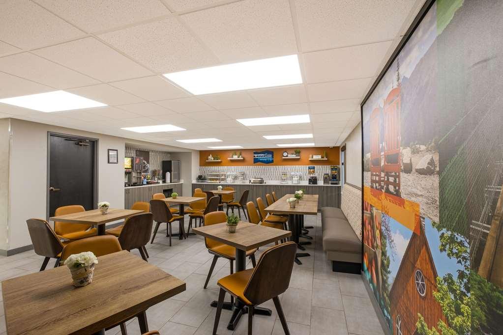 Clarion Pointe Sevierville-Pigeon Forge Restoran fotoğraf